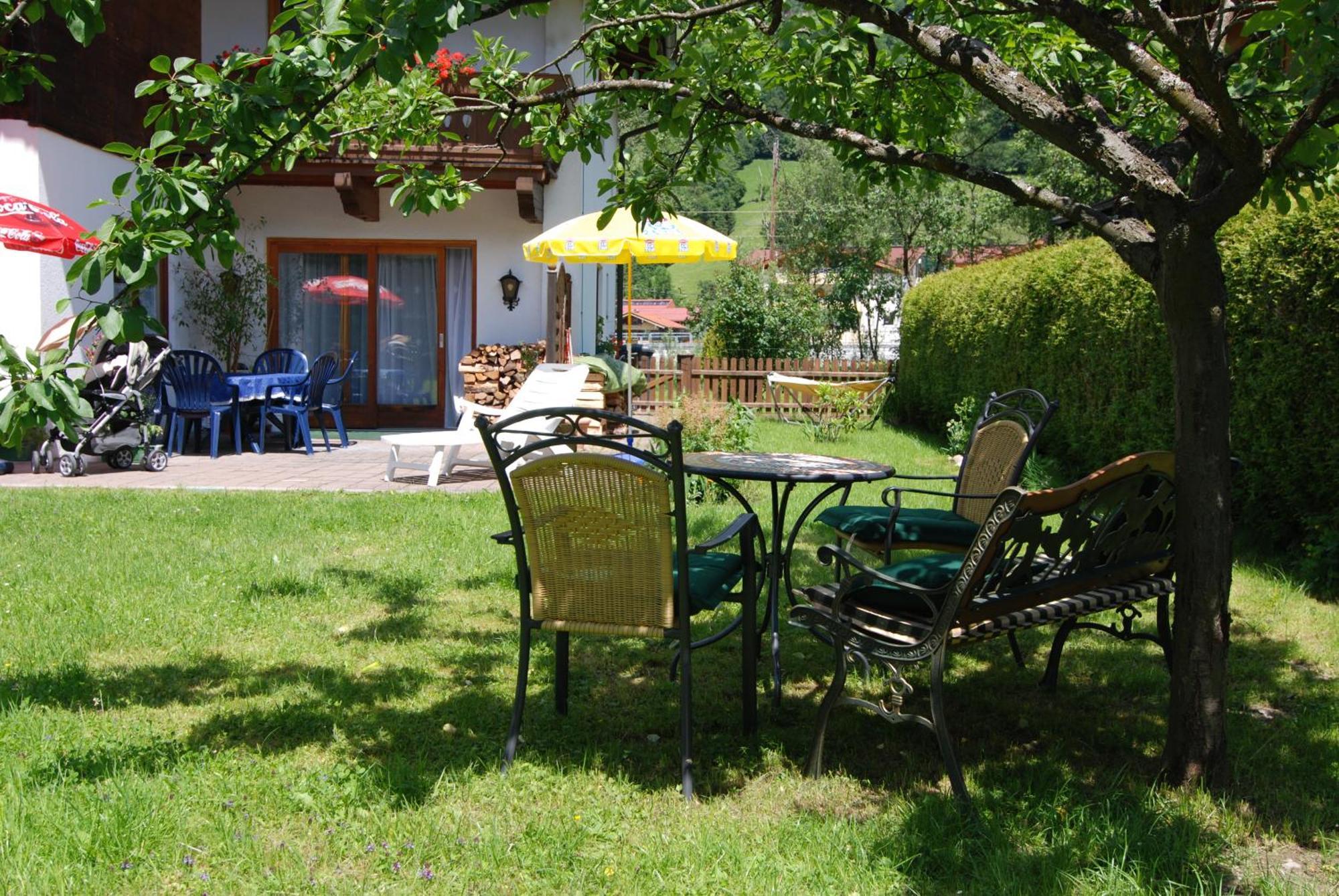 Brixana Hotel Бриксен-им-Тале Екстериор снимка
