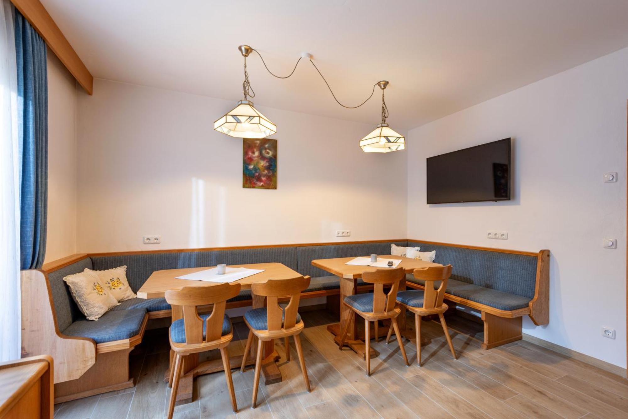 Brixana Hotel Бриксен-им-Тале Екстериор снимка